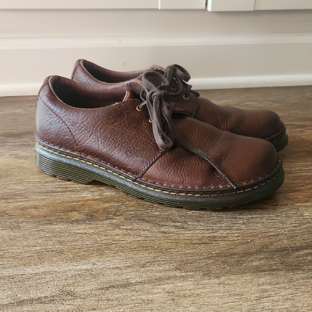 Dr. Martens Hazeldon Brown Tumbled Leather Oxfords Men's 10